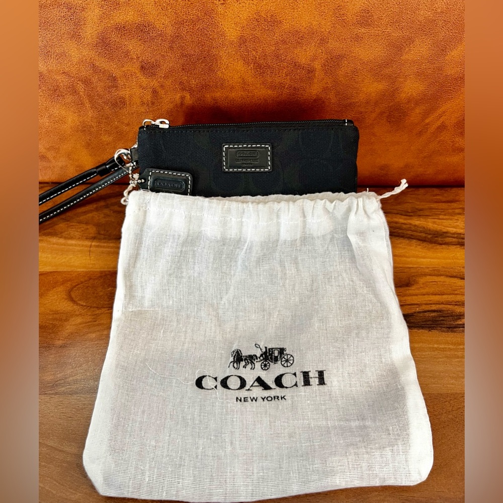 Vintage COACH Signature Jacquard Leather Wristlet Wallet Mini Clutch Bag 🖤🩶